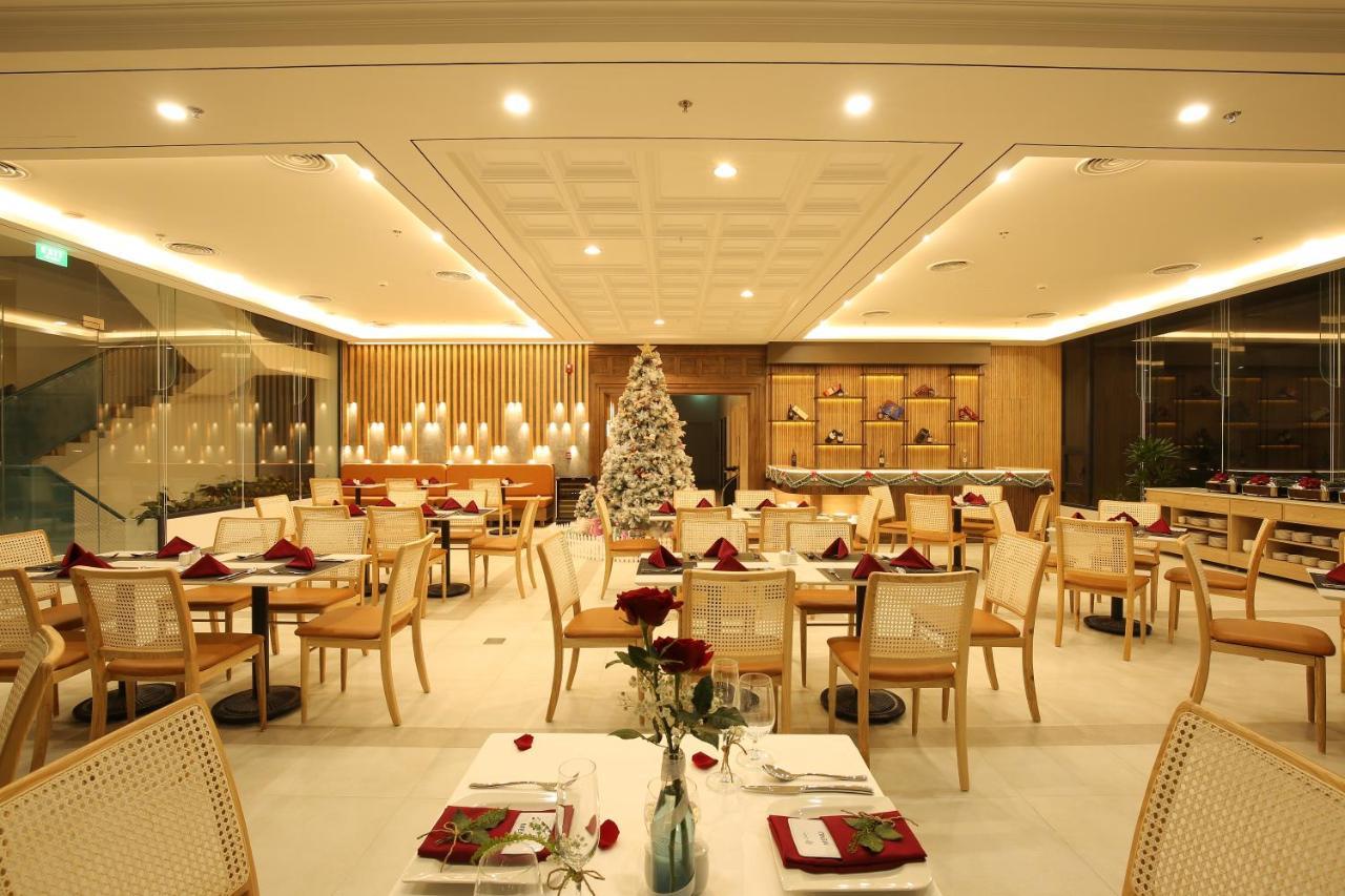 Odin Hotel Quy Nhon Buitenkant foto